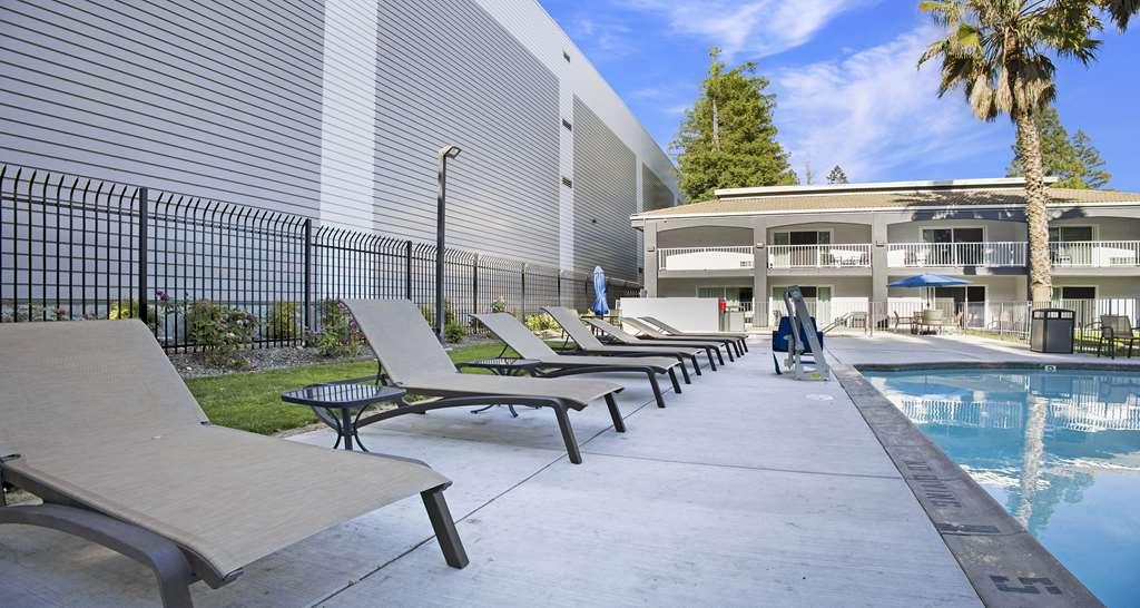 Surestay Plus Hotel By Best Western Sacramento North Facilități foto